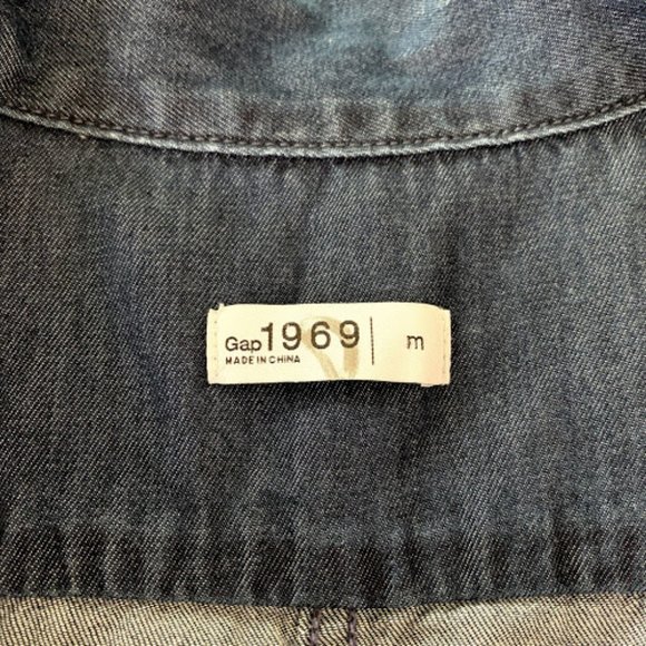 GAP Oversized Chambray Jacket or Shirt M - Picture 4 of 6